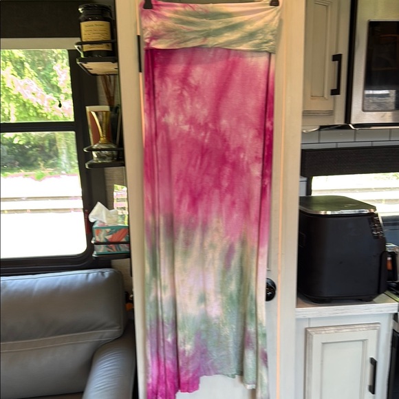 Love Tanjane Pink and Green Tie-Dye Maxi Skirt size medium - Picture 5 of 7